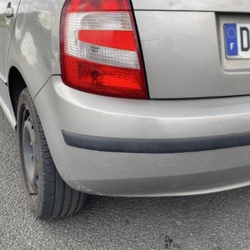 Poignee porte arriere droit SKODA FABIA 1 Photo n°17