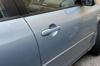 Arret de porte avant gauche MAZDA 3 1