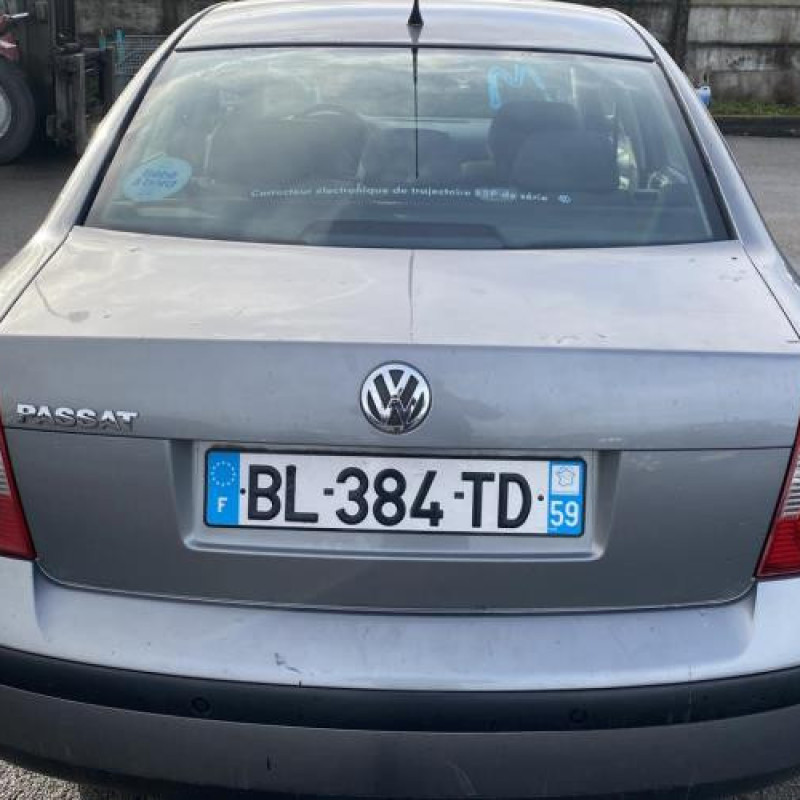 Poignee porte arriere droit VOLKSWAGEN PASSAT 4 Photo n°7