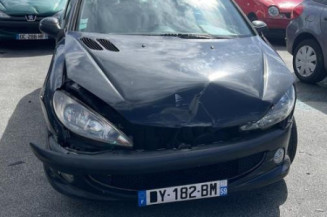 Pare boue arriere droit PEUGEOT 206 Photo n°1