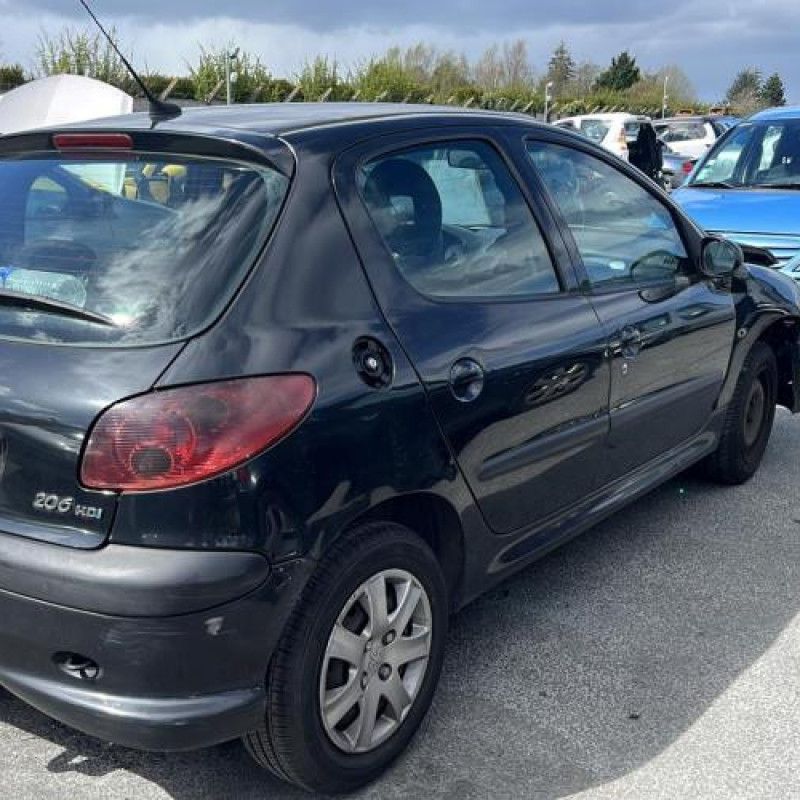 Pare boue arriere droit PEUGEOT 206 Photo n°6