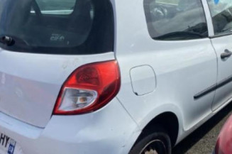 Boitier UCH RENAULT CLIO 3