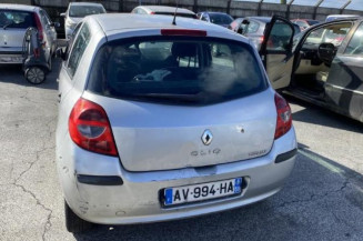 Boitier UCH RENAULT CLIO 3