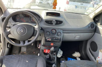 Boitier UCH RENAULT CLIO 3