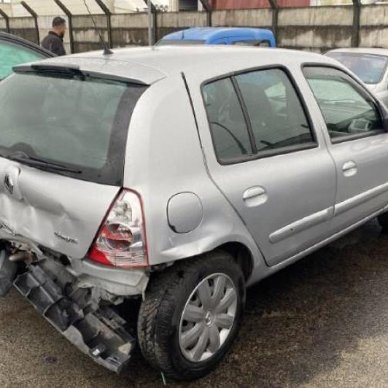 Ressort de suspension arriere gauche RENAULT CLIO 2 CAMPUS Photo n°3