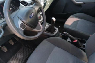 Pretensionneur de ceinture avant gauche FORD FIESTA 6