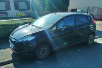 Pare boue avant gauche FORD FIESTA 6