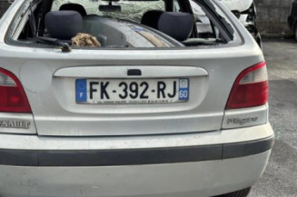 Leve vitre mecanique arriere droit RENAULT MEGANE 1