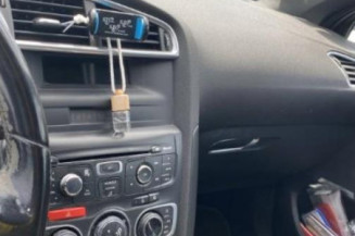 Poignee electrique frein a main CITROEN DS4