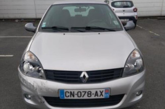 Vitre arriere droit RENAULT CLIO 2 CAMPUS