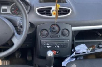 Boitier UCH RENAULT CLIO 3