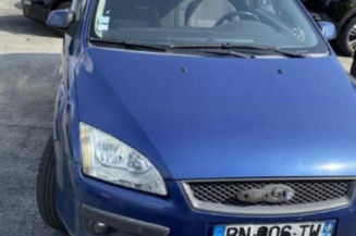 Pare boue avant droit FORD FOCUS 2