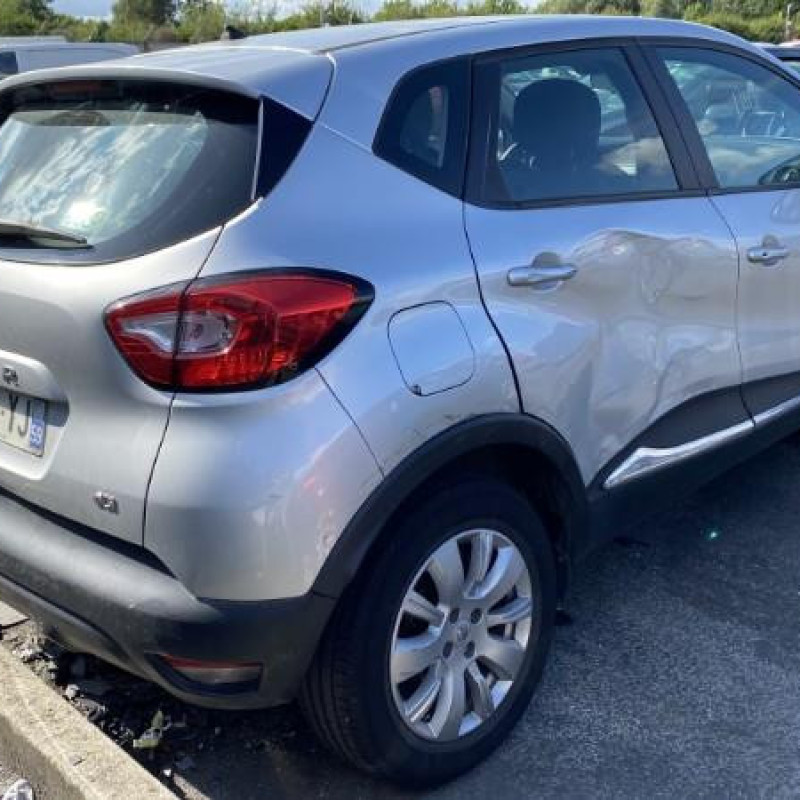 RENAULT CAPTUR 1 PHASE 1 1.5 DCI - 8V TURBO Photo n°3