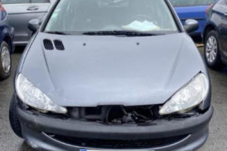 Pare choc arriere PEUGEOT 206