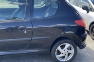 Pare choc arriere PEUGEOT 206