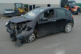 Custode arriere gauche CITROEN C3 2