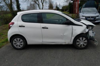 Lunette arriere PEUGEOT 108