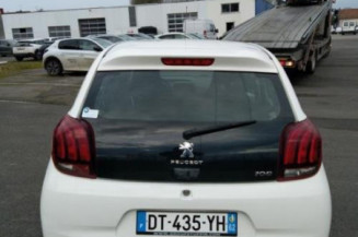 Lunette arriere PEUGEOT 108