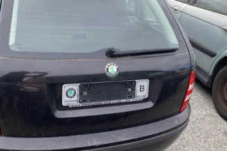 Leve vitre mecanique arriere droit SKODA FABIA 1