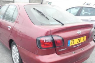 Repetiteur clignotant avant gauche (Feux) NISSAN PRIMERA 2