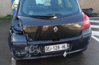 Poignee porte avant gauche RENAULT CLIO 3