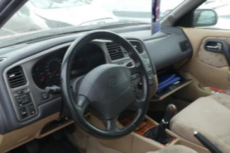 Poignee interieur avant droit NISSAN PRIMERA 2