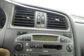 Poignee interieur avant droit NISSAN PRIMERA 2