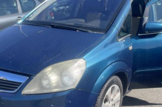 Poignee porte avant gauche OPEL ZAFIRA B