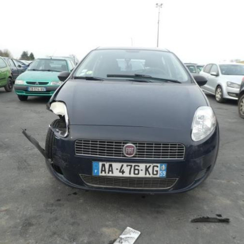 Repetiteur clignotant avant droit  (Feux) FIAT GRANDE PUNTO Photo n°6