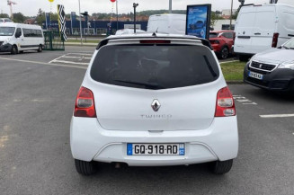 RENAULT TWINGO 2 PHASE 1 1.2i - 16V