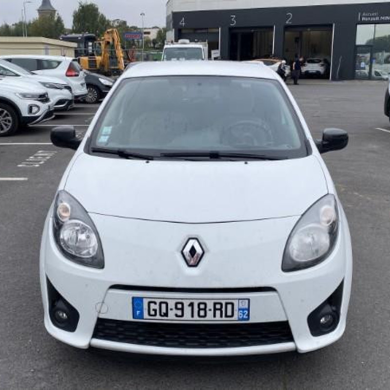 RENAULT TWINGO 2 PHASE 1 1.2i - 16V Photo n°6