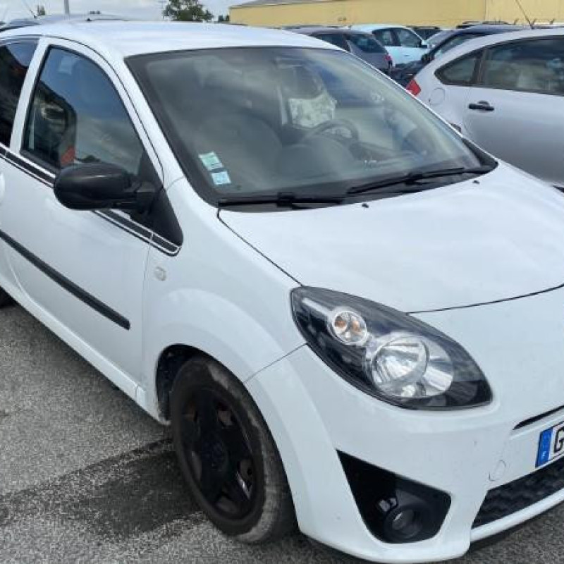 RENAULT TWINGO 2 PHASE 1 1.2i - 16V Photo n°13