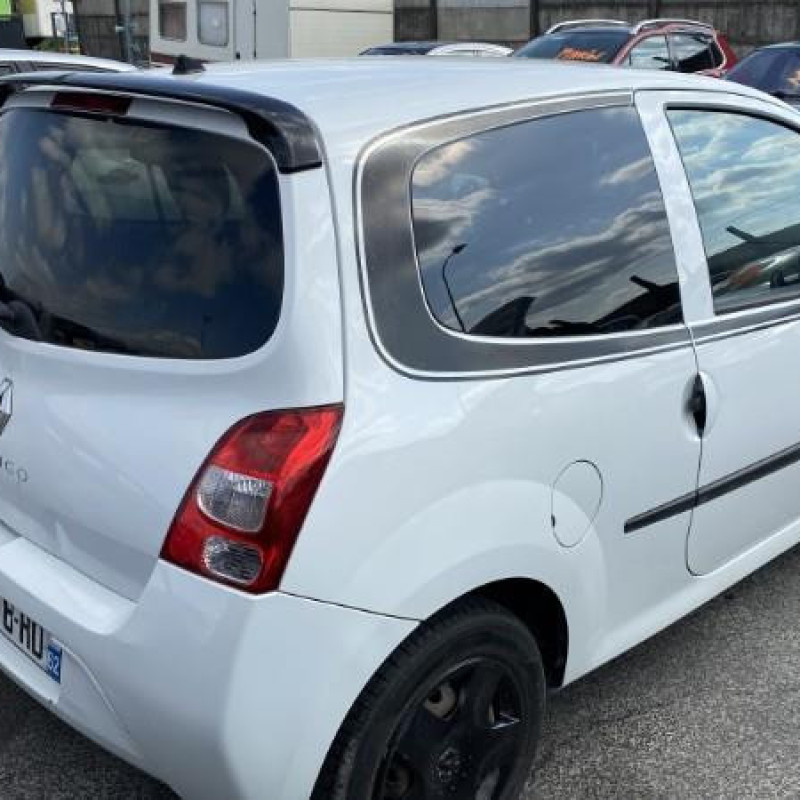 RENAULT TWINGO 2 PHASE 1 1.2i - 16V Photo n°14