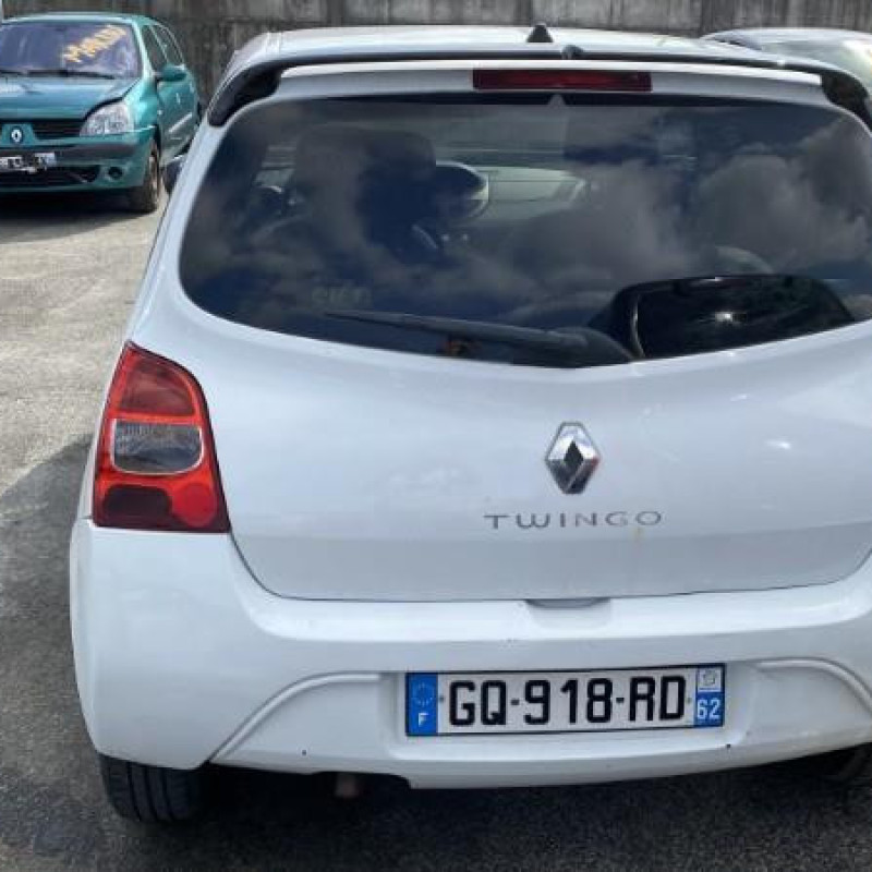 RENAULT TWINGO 2 PHASE 1 1.2i - 16V Photo n°16