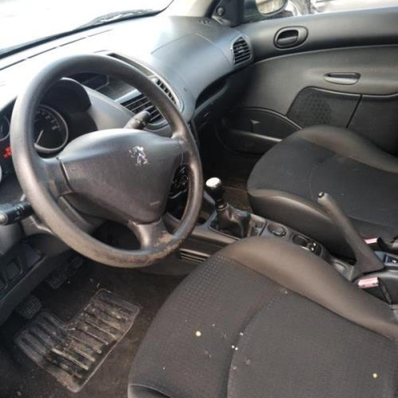 Air bag passager PEUGEOT 206+ Photo n°6