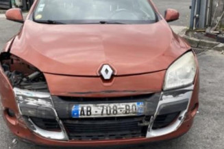 Poignee porte avant gauche RENAULT MEGANE 3