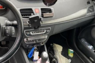 Poignee interieur avant droit RENAULT MEGANE 3