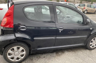 PEUGEOT 107 PHASE 2 1.0i - 12V