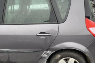 Pare choc arriere RENAULT SCENIC 2