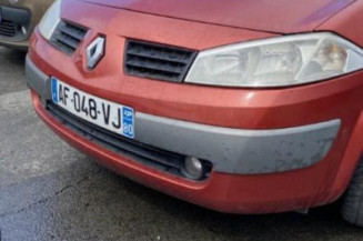 Pare boue avant gauche RENAULT MEGANE 2