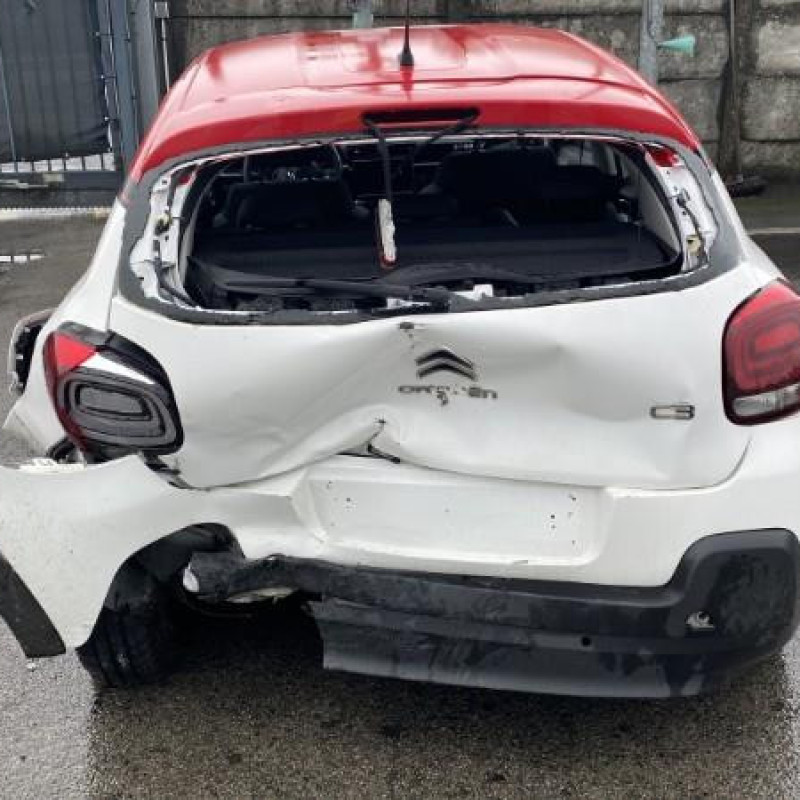 CITROEN C3 3 PHASE 1 1.2 VTI - 12V Photo n°5