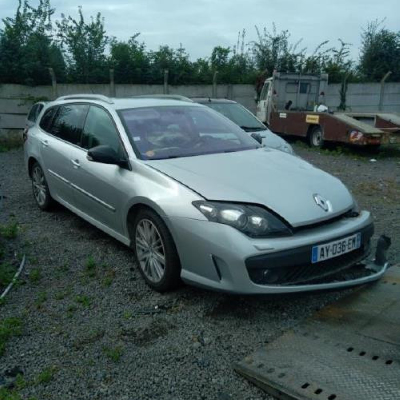 Vitre arriere droit RENAULT LAGUNA 3 Photo n°8