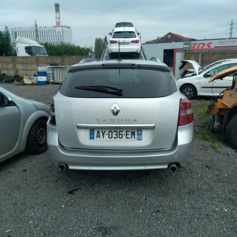 Vitre arriere droit RENAULT LAGUNA 3 Photo n°10