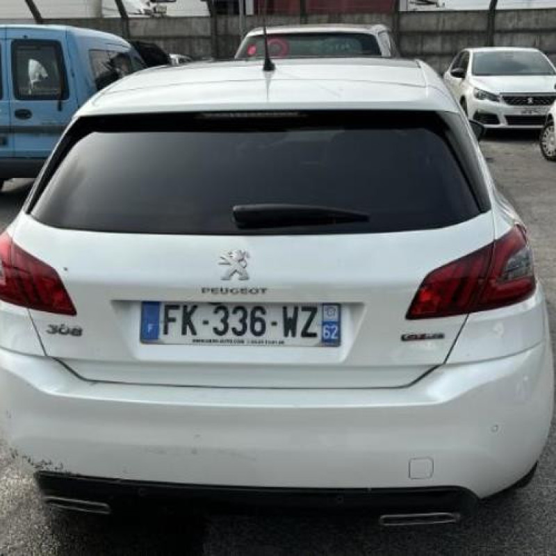 Pare boue arriere gauche PEUGEOT 308 2 Photo n°9