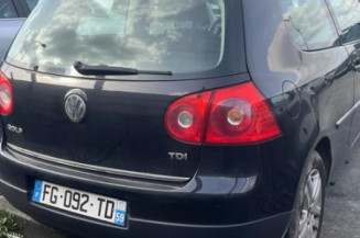 Custode arriere gauche VOLKSWAGEN GOLF 5