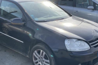 Custode arriere gauche VOLKSWAGEN GOLF 5