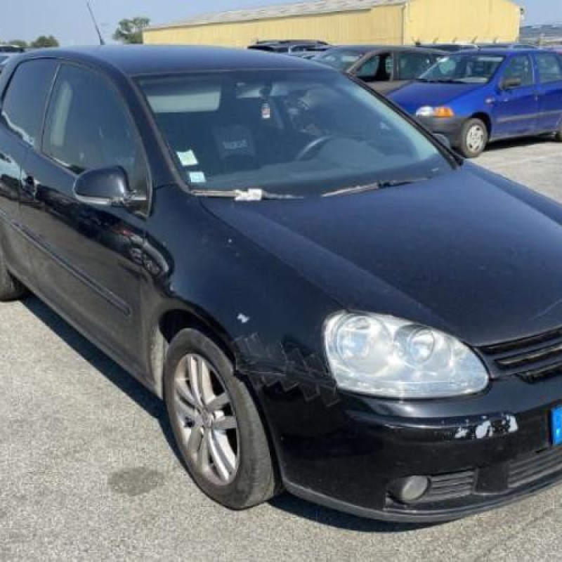 Custode arriere gauche VOLKSWAGEN GOLF 5 Photo n°7