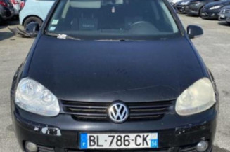 Custode arriere gauche VOLKSWAGEN GOLF 5