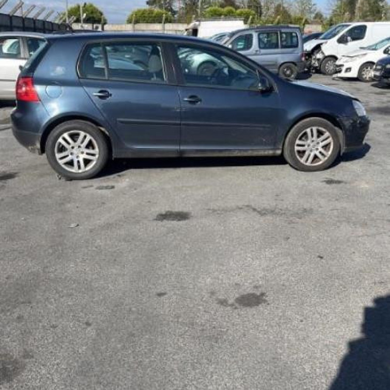 Poignee porte arriere droit VOLKSWAGEN GOLF 5 Photo n°5