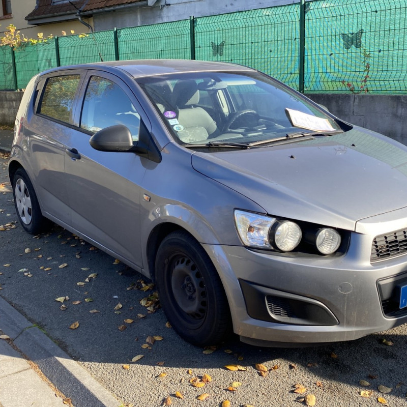 CHEVROLET AVEO 2 1.2i - 16V Photo n°2